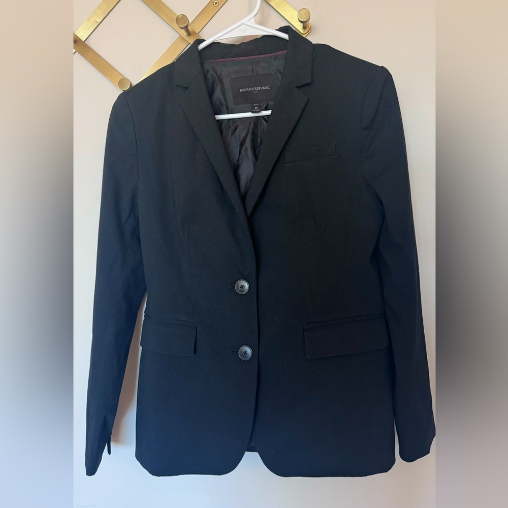 Banana Republic Black Blazer / Suit Jacket